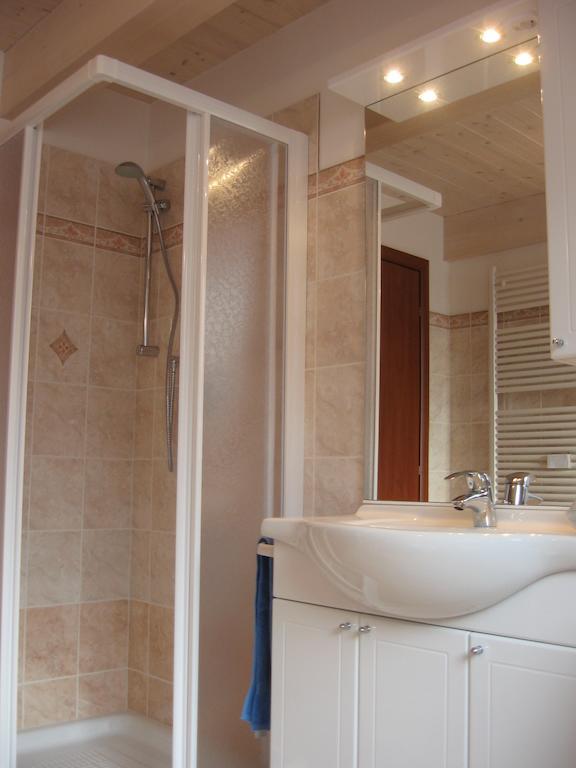 Casa Rondine Apartment Молвена Стая снимка